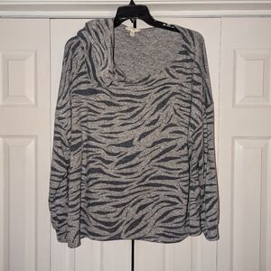 Terra & Sky Open Shoulder Gray Zebra Print Women's Sweater